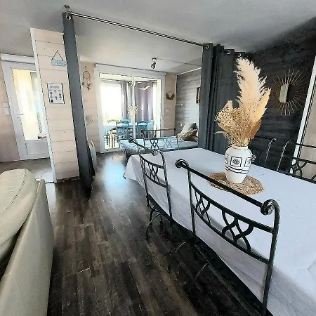 A Seulement 150m Et Rue Pietonne, Maison 90m2, 6 Personnes Avec Parking Prive Et 2 Terrasses Sud Semesterbostad *