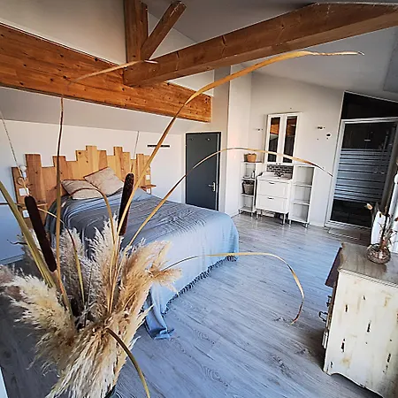 A Seulement 150m Et Rue Pietonne, Maison 90m2, 6 Personnes Avec Parking Prive Et 2 Terrasses Sud * Saint-Jean-de-Monts