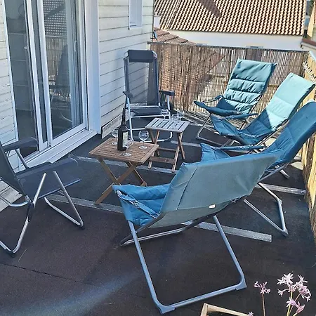 Semesterbostad A Seulement 150m Et Rue Pietonne, Maison 90m2, 6 Personnes Avec Parking Prive Et 2 Terrasses Sud Saint-Jean-de-Monts
