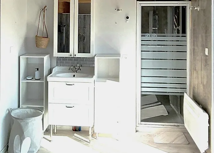 A Seulement 150m Et Commerces Maison 90m2 4 Pieces Avec Parking Prive Et 2 Terrasses Sud 생장드몽