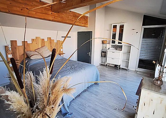 A Seulement 150M Plage Et Rue Pietonne, Maison 90M2, 6 Personnes Avec Parking Prive Et 2 Terrasses Sud * Saint-Jean-de-Monts