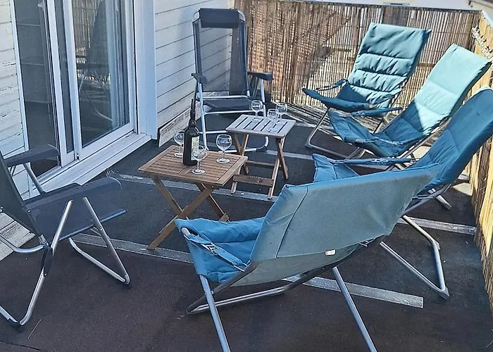 Semesterbostad A Seulement 150M Plage Et Rue Pietonne, Maison 90M2, 6 Personnes Avec Parking Prive Et 2 Terrasses Sud Saint-Jean-de-Monts